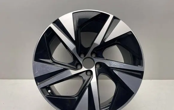 Volvo XC90 R20 alloy rim 32209411