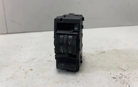 Audi A3 S3 8P Headlight level height control switch 8P2919094 04058150