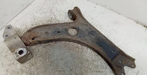Seat Leon (1P) Front lower control arm/wishbone