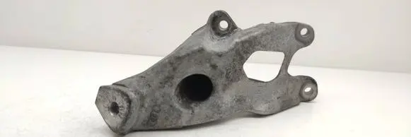 Audi A4 S4 B8 8K Engine mounting bracket 8K0199307BP