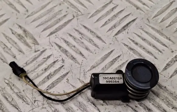 Toyota Avensis T270 Parking PDC sensor 10CA0212A 996354