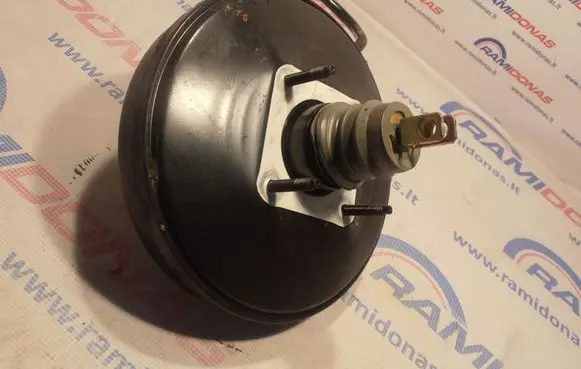 Ford Fiesta Brake booster