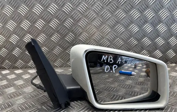 Mercedes-Benz A W176 Front door electric wing mirror A1767270888 650