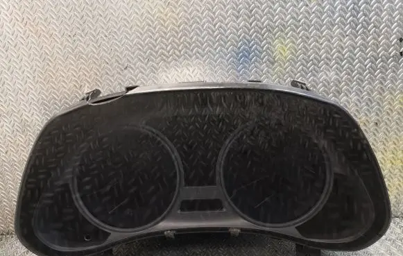 Lexus IS 220D-250-350 Speedometer (instrument cluster) 8380053641