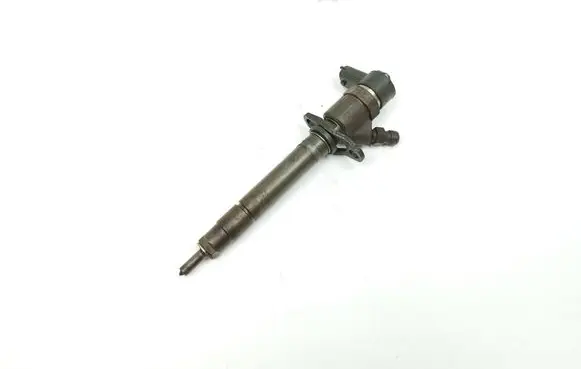Fuel injector