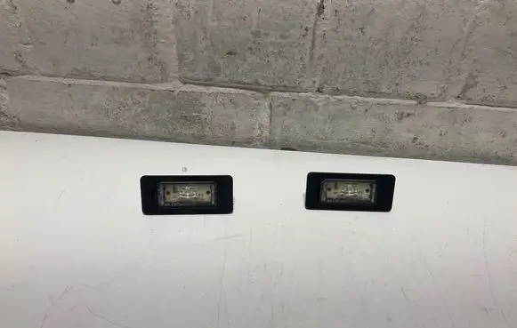 BMW 3 E92 E93 Number plate light 7193293