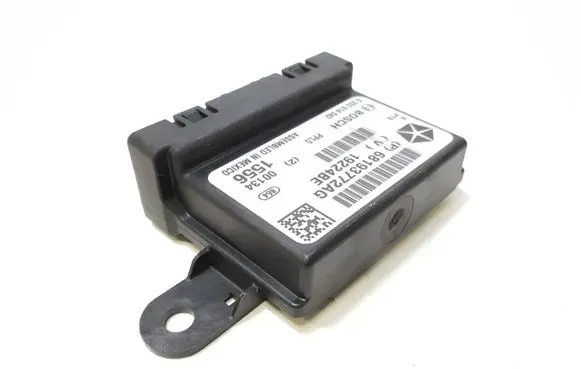 Chrysler Pacifica Parking PDC control unit/module 68193772AG