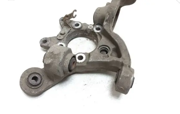 Volvo V70 Rear wheel hub 9200624