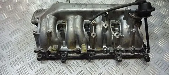 Opel Zafira B Intake manifold 8973858235