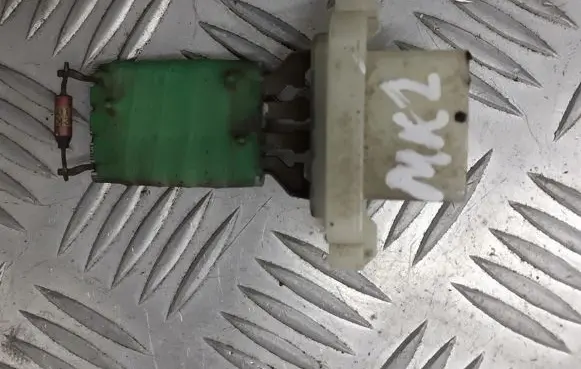 Ford Focus Heater blower fan relay 