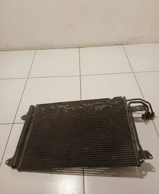 Volkswagen Caddy A/C cooling radiator (condenser) 817777