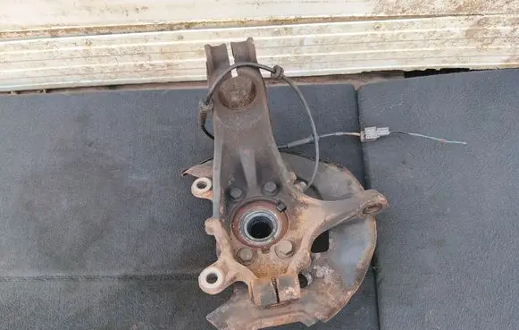 Nissan Qashqai Front wheel hub