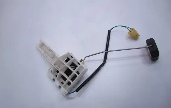 Porsche Cayenne (9PA) Fuel level sensor 7L0919673D 000678142 408Z9