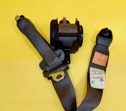 Nissan Pathfinder WD21 Rear seatbelt TK810EG243