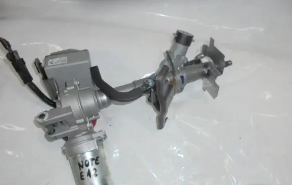 Nissan Note (E12) Power steering pump 488103VV2A
