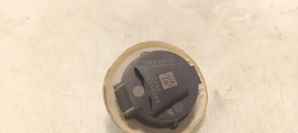 Volkswagen Jetta VI Airbag deployment crash/impact sensor 5K0959354