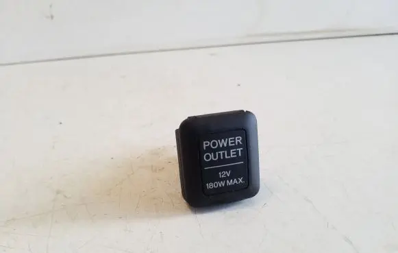 Honda CR-V 12 V Socket (rear) 