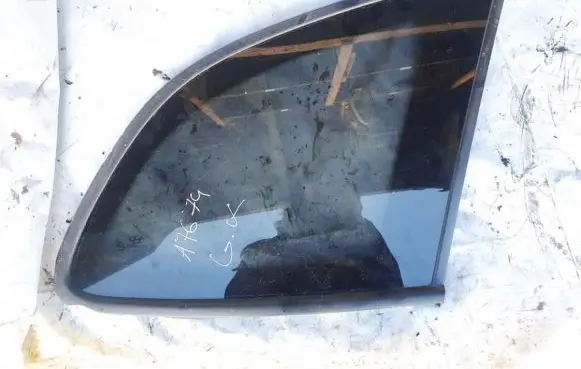 Hyundai Santa Fe Rear side window