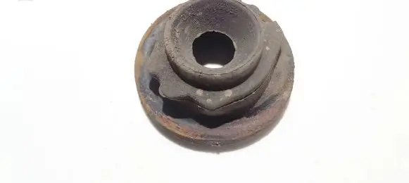 Skoda Fabia Mk1 (6Y) Front coil spring rubber mount 1j0512149b