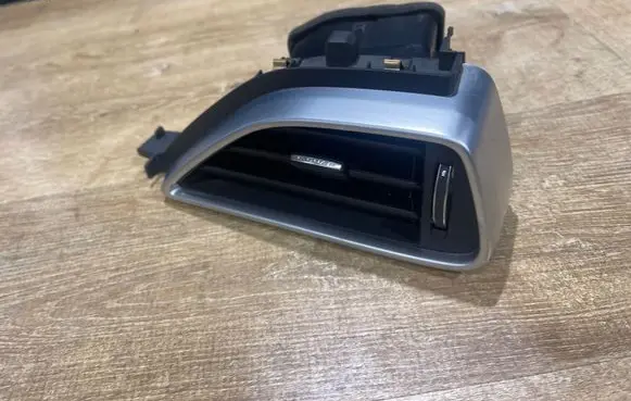 Jaguar F-Pace Dashboard side air vent grill/cover trim HX73018B08AE 09468 09122010