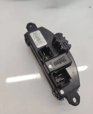 BMW 3 F30 F35 F31 Heater blower motor/fan resistor 9319919 T954493A 93A1713421847