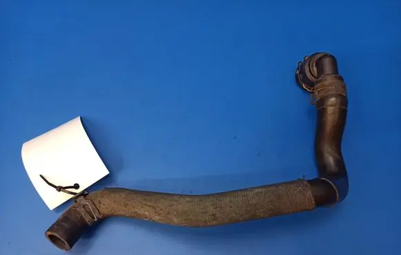 Audi A3 S3 8V Engine coolant pipe/hose 1J0122291C
