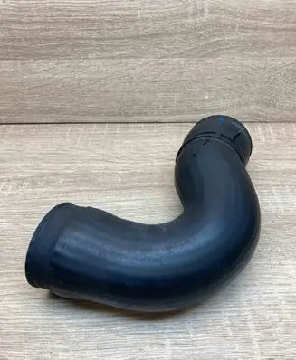 Volkswagen Golf IV Intercooler hose/pipe 1J0145838B