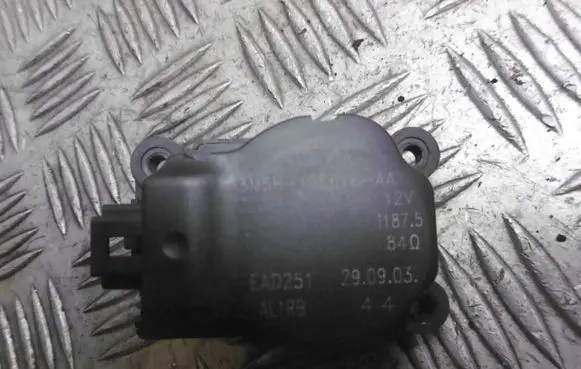 Ford Focus C-MAX A/C air flow flap actuator/motor 3M5H-19E616-AA