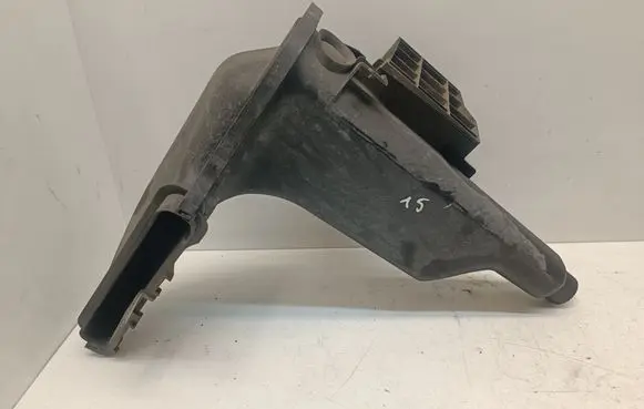 Peugeot 508 Air intake duct part 9684937980