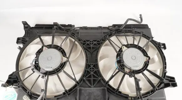 Subaru XV II Electric radiator cooling fan