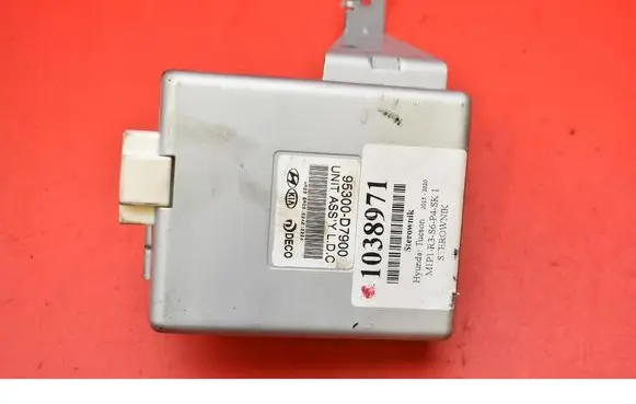 Hyundai Tucson JM Engine control unit/module ECU 95300-D7900