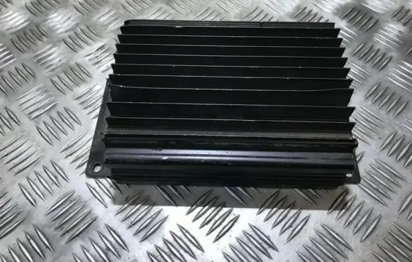 Audi A8 S8 D2 4D Sound amplifier 4d0035225c amp3520d2