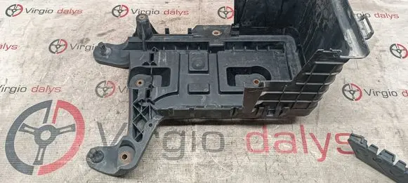 Skoda Octavia Mk2 (1Z) Battery box tray 1K0915336B