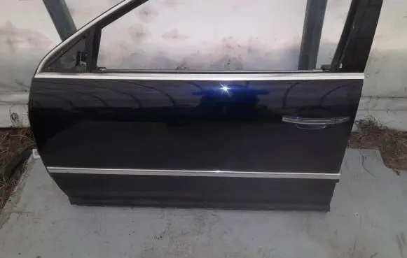 Volkswagen Phaeton Front door 3D0864941