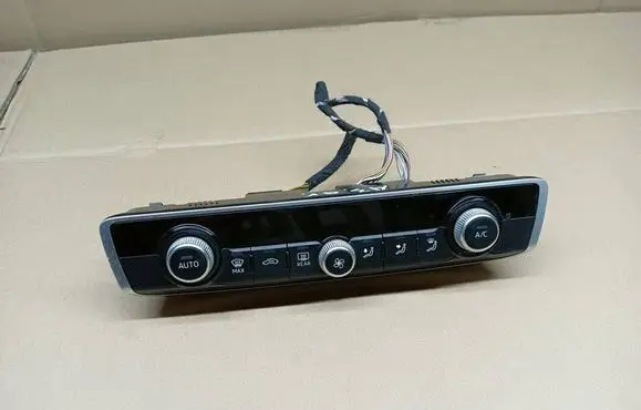 Audi A3 S3 8V Climate control unit 8V0820043C 901516230017 SW0060
