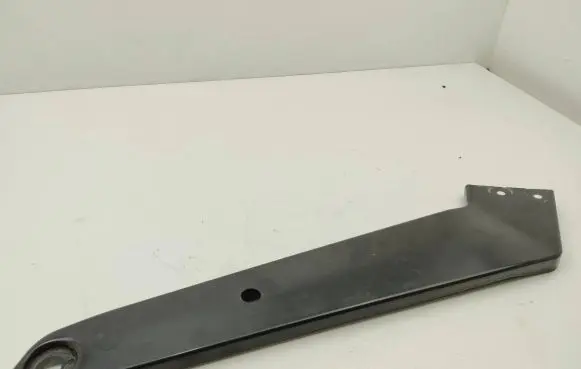 Volkswagen Passat Alltrack Radiator support slam panel bracket 3G0805932