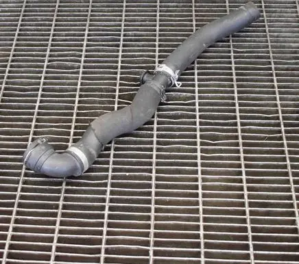 Volkswagen Jetta VI Engine coolant pipe/hose 1K0122101KT