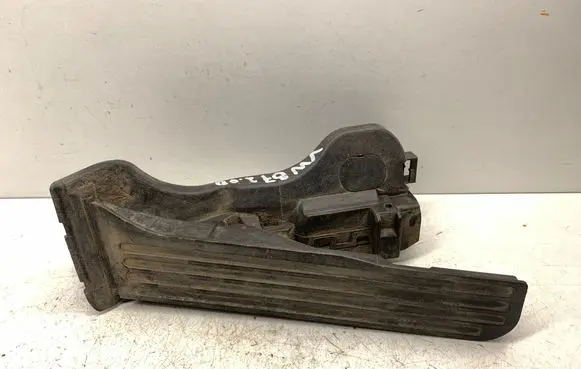 Volkswagen PASSAT B7 Accelerator throttle pedal 1K1721503AT