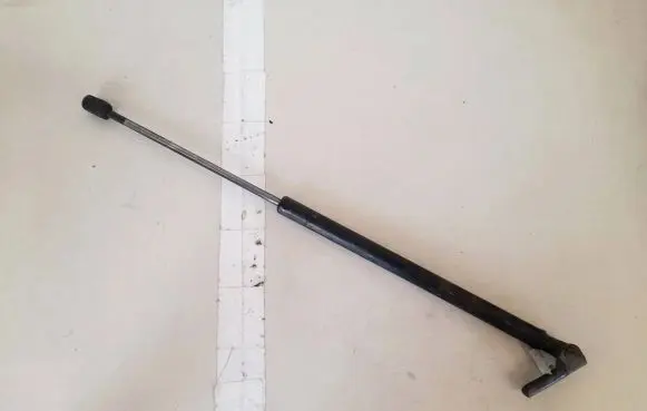 KIA Sorento Tailgate/trunk strut/damper