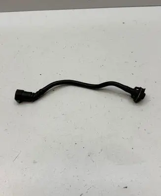 Porsche Macan (95B) Engine coolant pipe/hose 95B122447