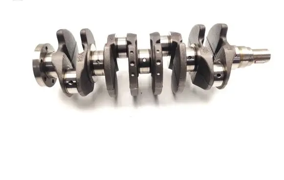 Peugeot 208 I Crankshaft 8HR DV4C