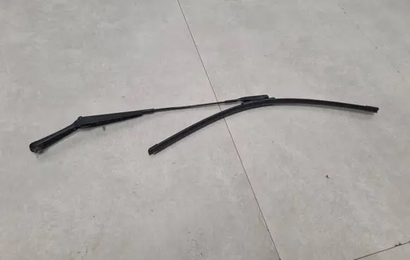 Audi A7 S7 4G Windshield/front glass wiper blade 4G2955408B