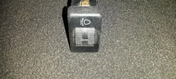 Volkswagen PASSAT B3 Headlight level height control switch 357941333 58b31g56b