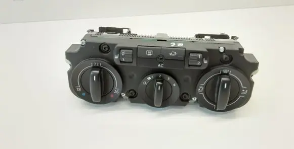 Volkswagen PASSAT B6 Climate control unit 1CF747309 1CF74730961
