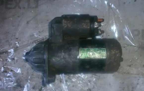 Hyundai Lantra II Starter motor m53486