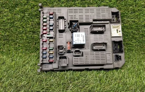 Citroen C8 Comfort/convenience module 9649477480