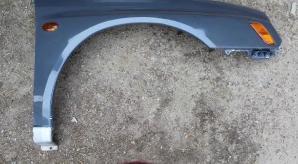 Subaru Impreza II Fender