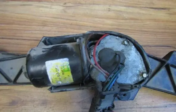Jeep Grand Cherokee Wiper motor 53550512