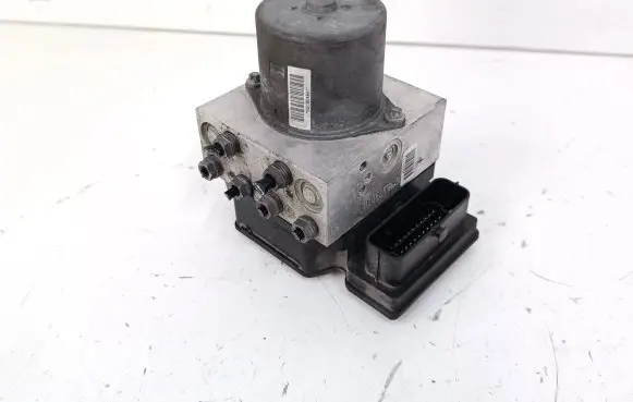 Volkswagen Tiguan ABS Pump 5N0614109BD 17618893