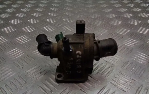 Opel Corsa D Thermostat/thermostat housing